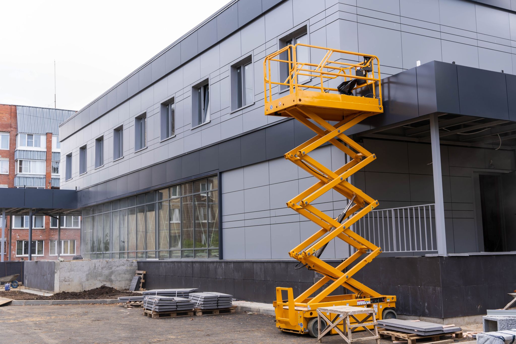 Mobile,Lifting,Cradle.,Construction,Scissor,Lift.